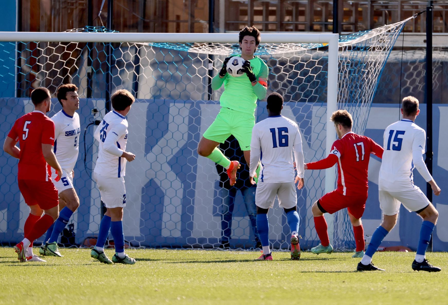 Duquesne vs St. Louis University